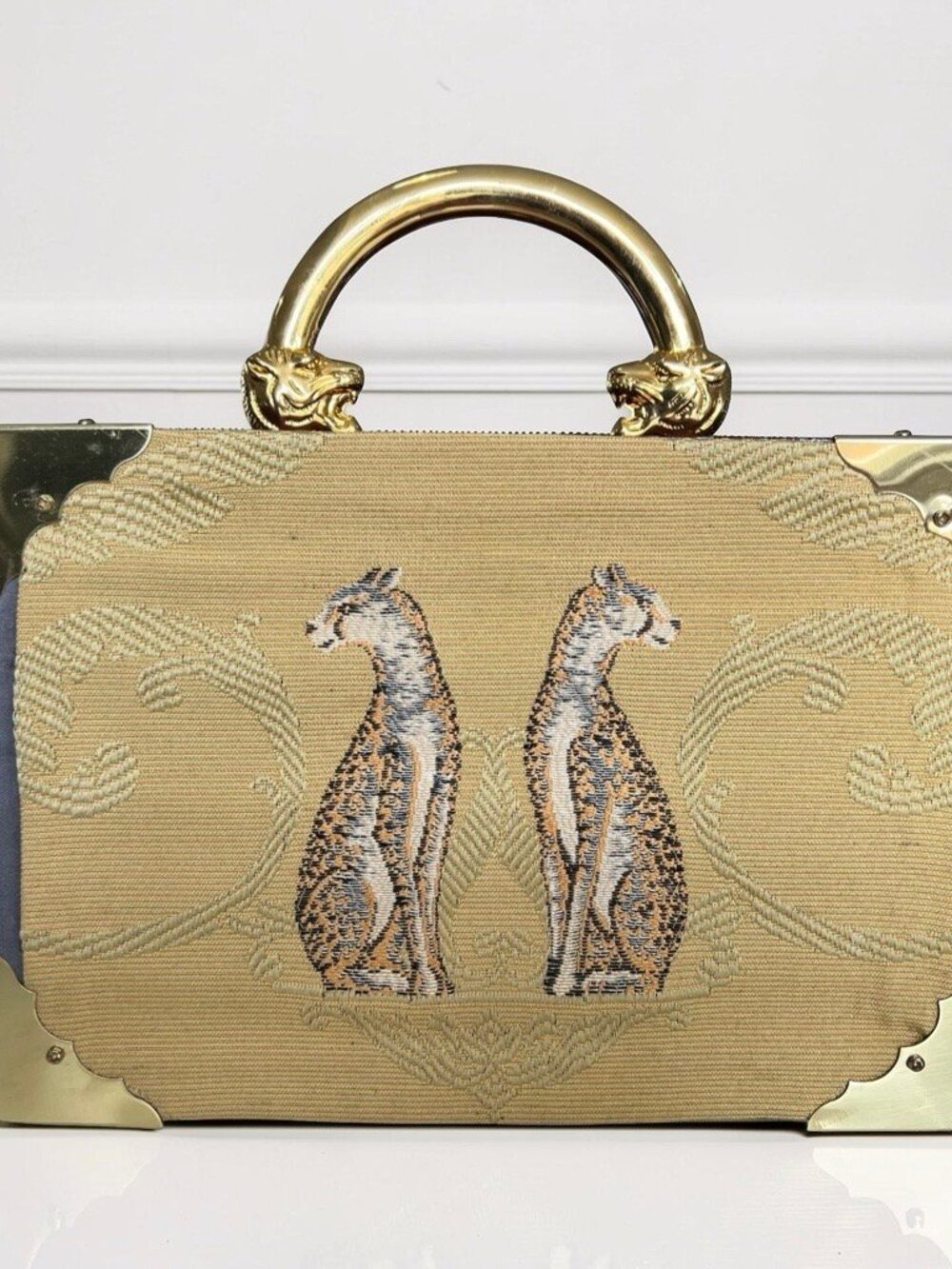 Unique Wooden 1992 Cigar Box Purse Chateau de la Fuente Rare Estate Reserve Bag